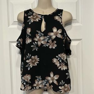One Clothing Top Size M